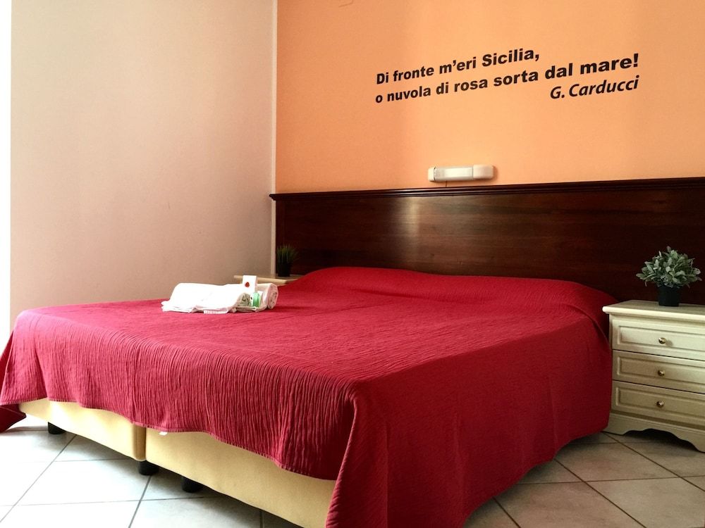 Double Room, City View, Balcony/Patio