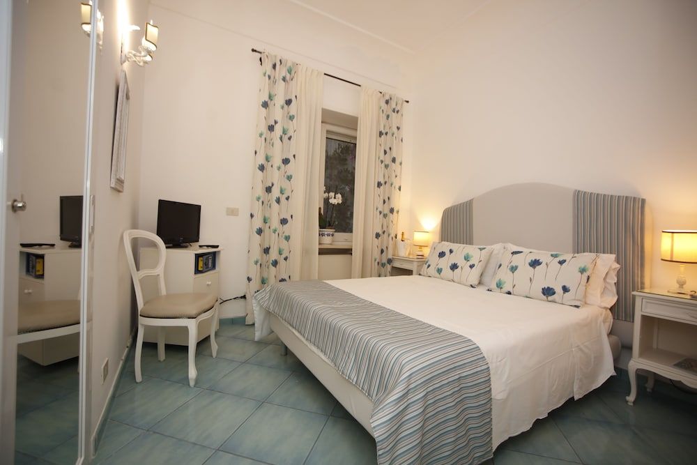 Basic Double Room