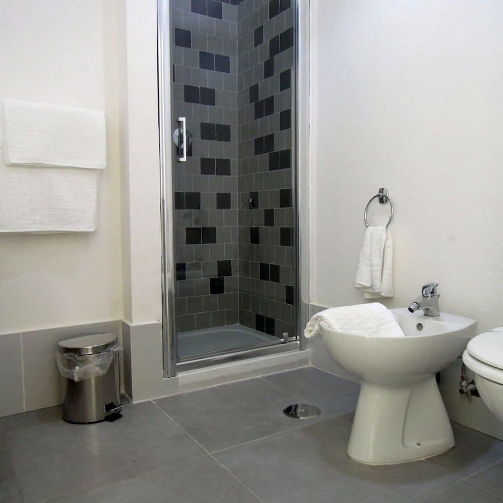 Dodo House Bed & Breakfast Triple Room 4