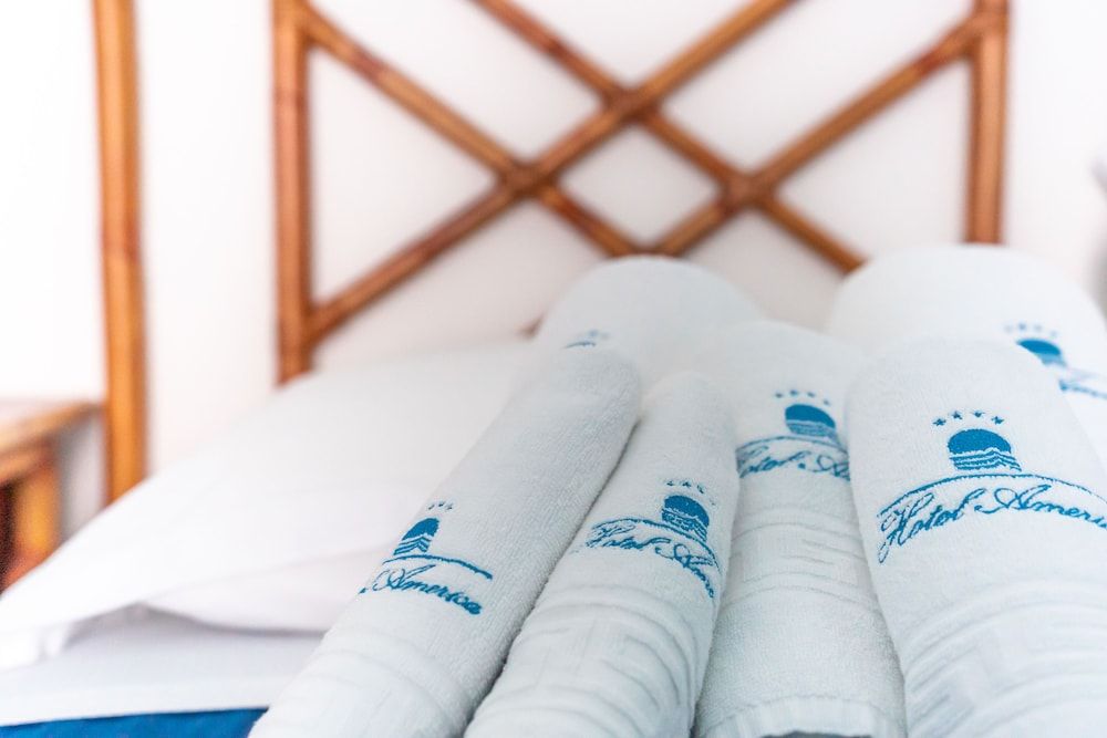 Hotel America Superior Triple Room, 1 Bedroom, Sea View 3