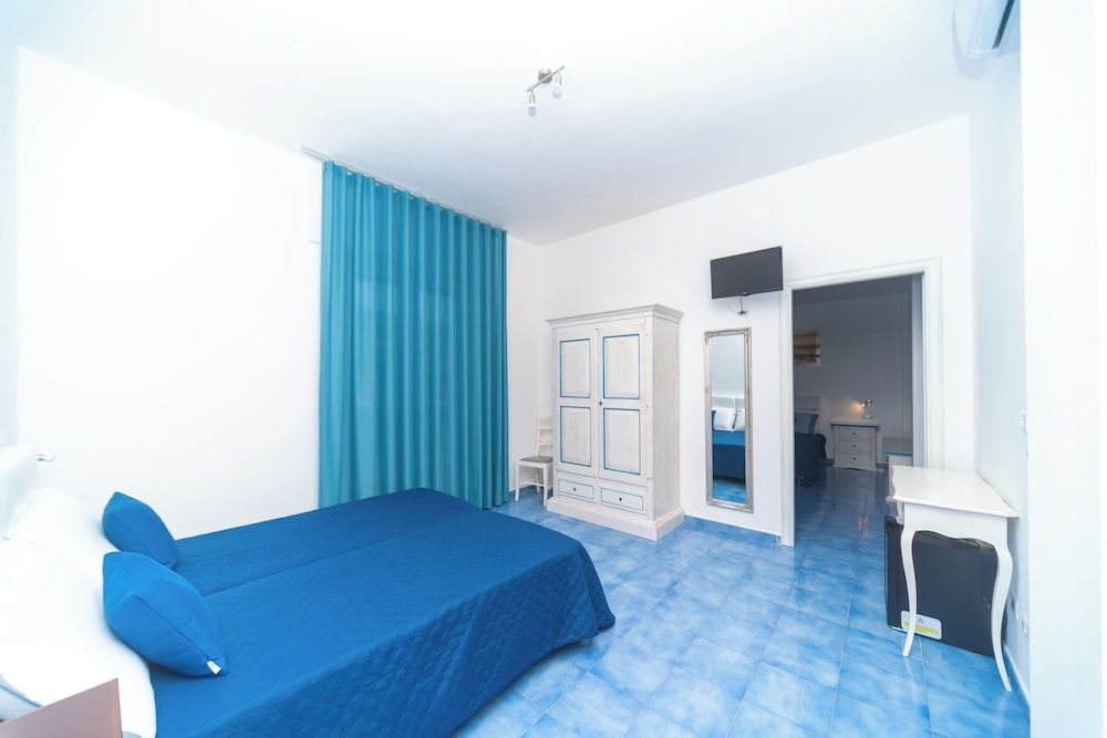 Hotel America Family Suite 3