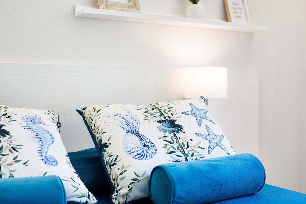 undefined Melrose Sorrento 10