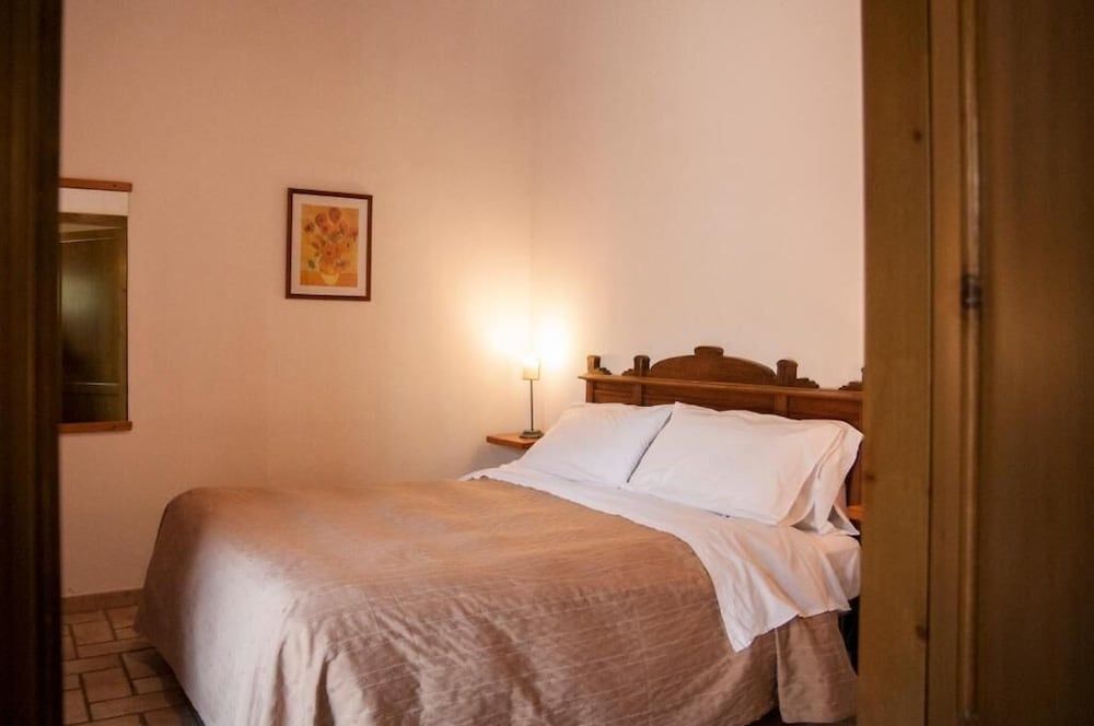 Traditional Double or Twin Room, Private Bathroom