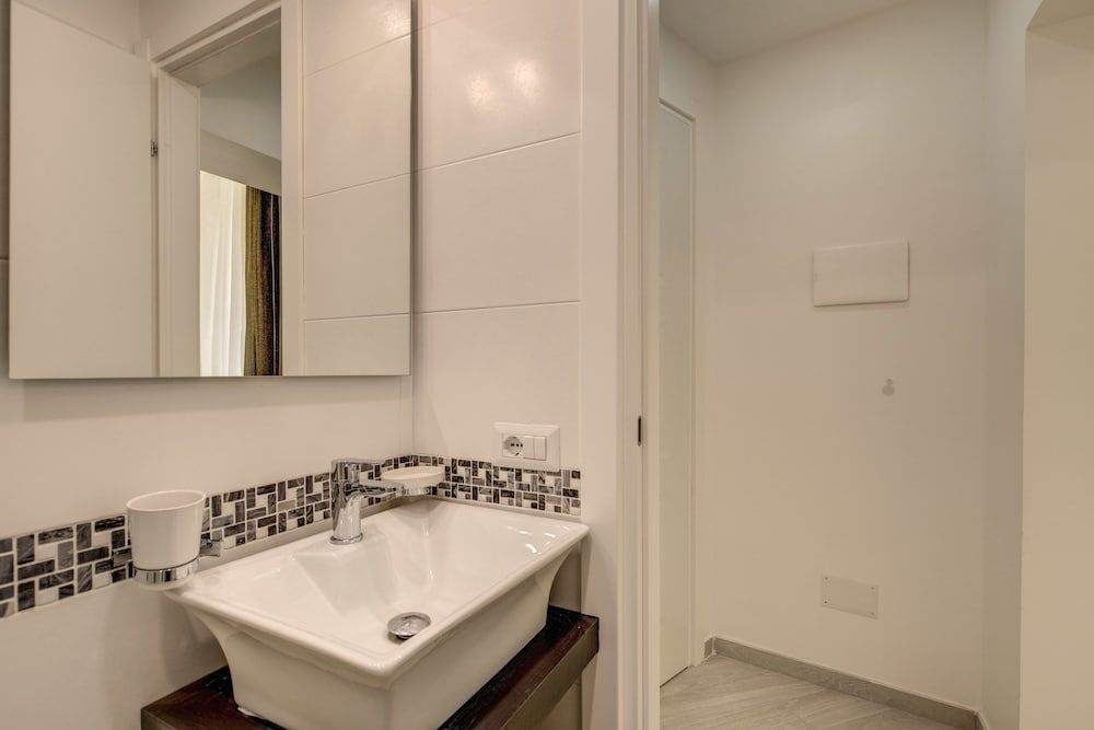 Residenza Costaguti Standard Double Room 19