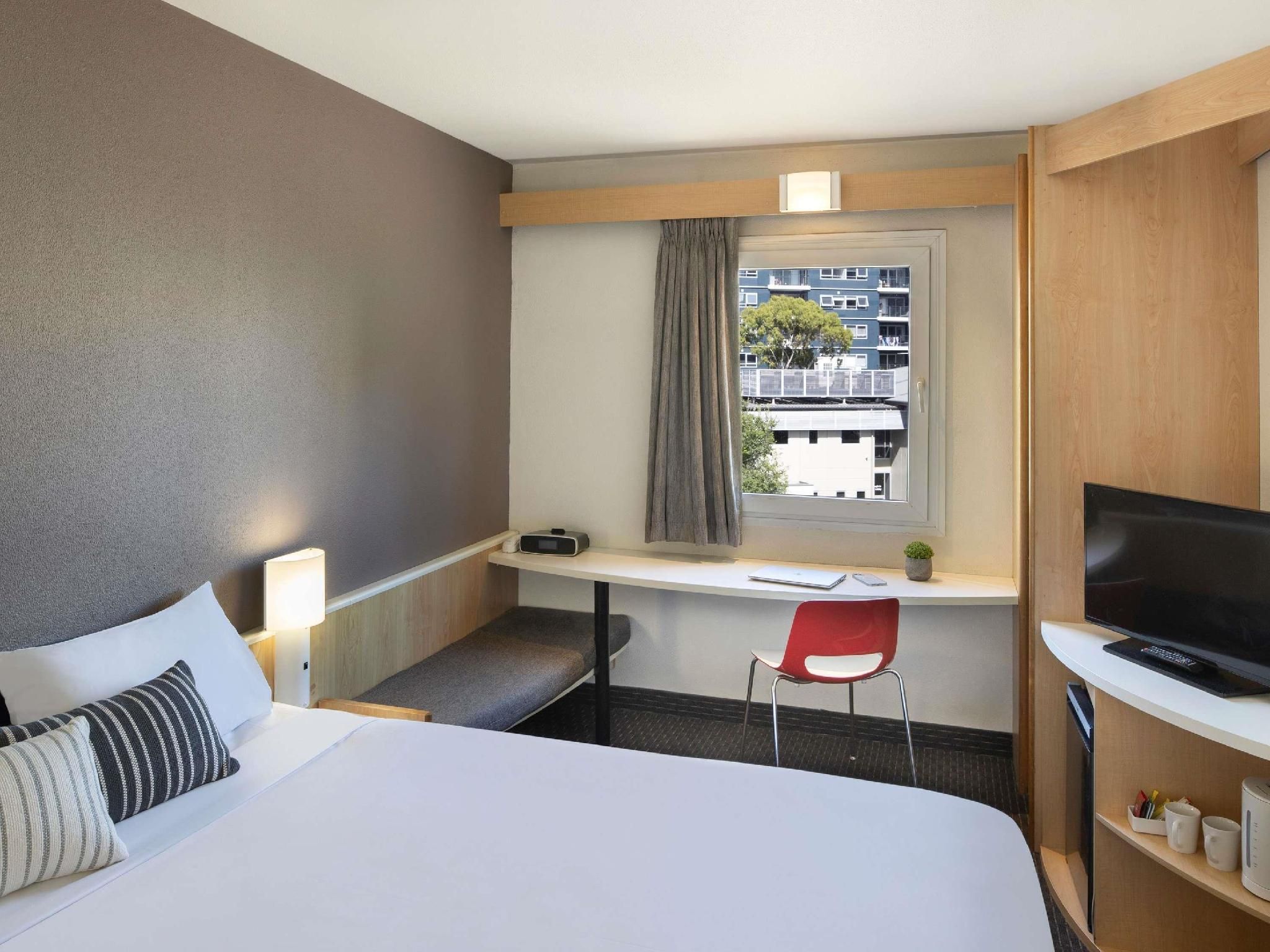 Standard with 1 King Bed