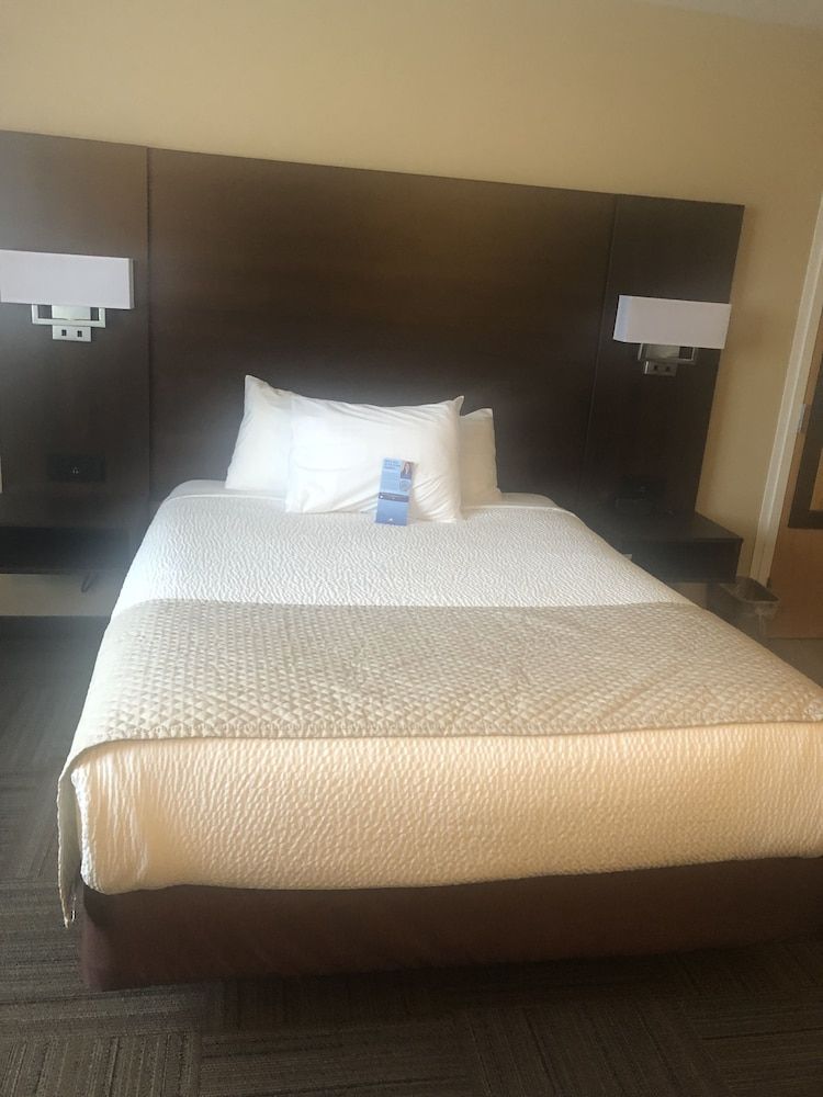 Room, 1 Queen Bed, Non Smoking, Kitchenette