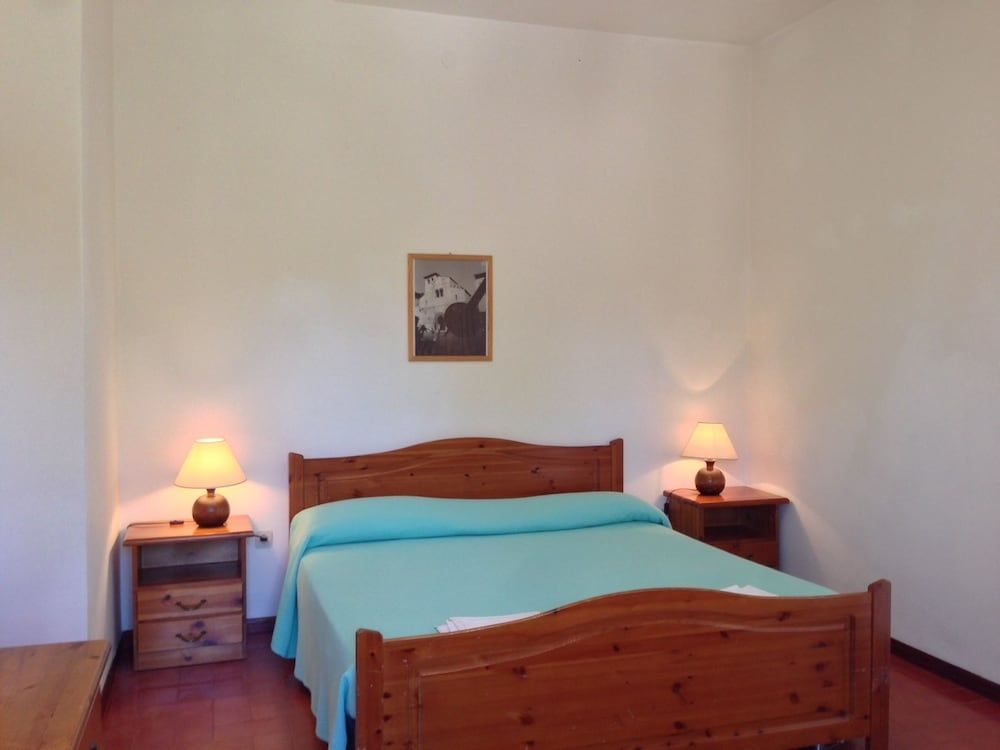 Apartment, 4 Bedrooms, Balcony
