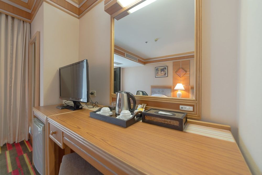 Asia Airport Hotel Superior Room, 1 Single Bed 9