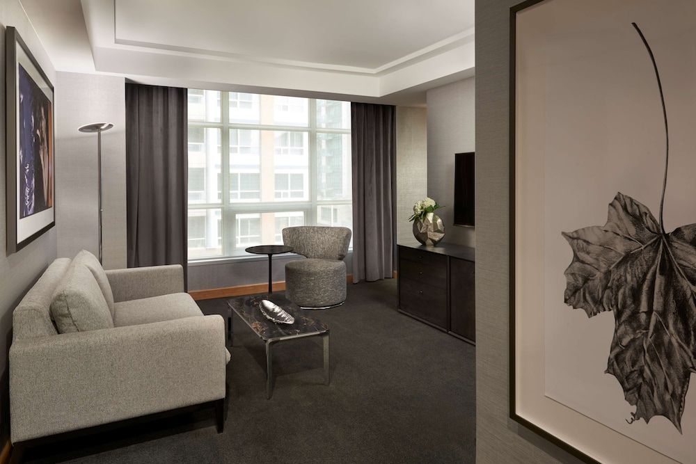 undefined Soho Hotel Toronto 4