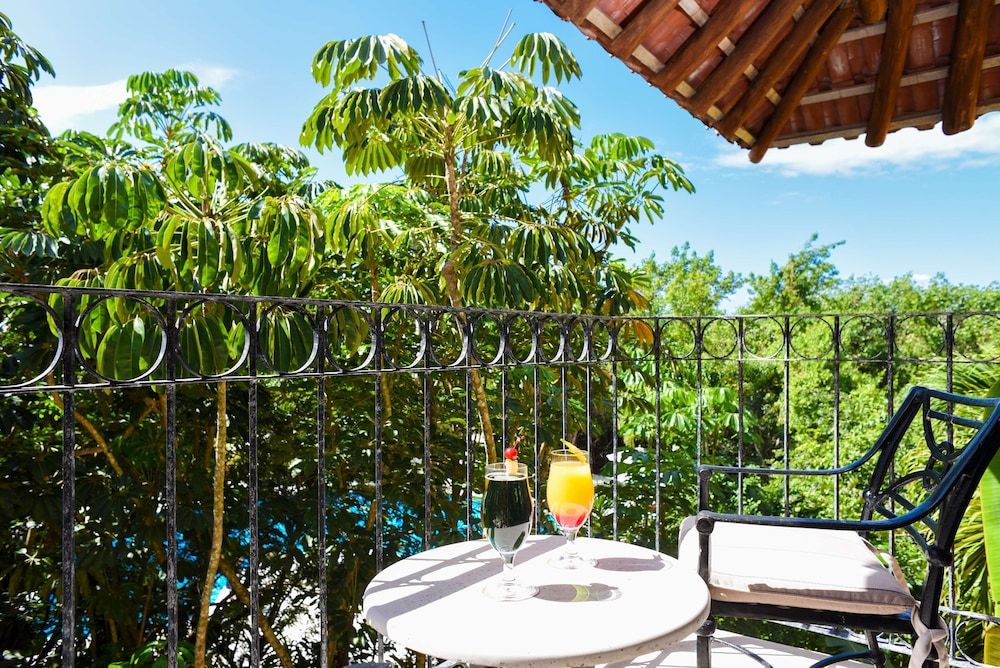 Occidental Cozumel - All Inclusive Deluxe Room (Romance) 3