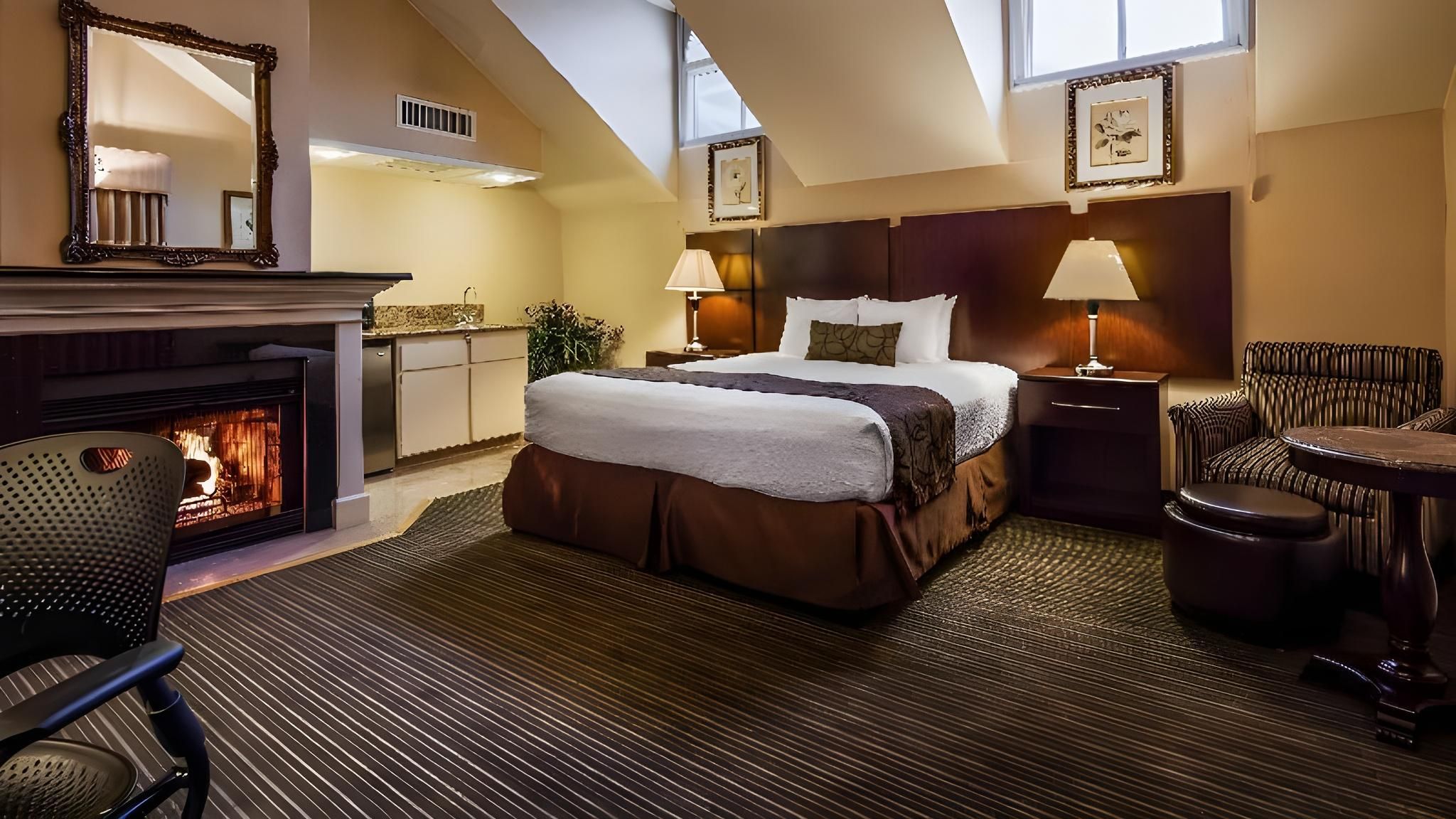 1 King Bed, Nonsmoking, Ocean View, Balcony