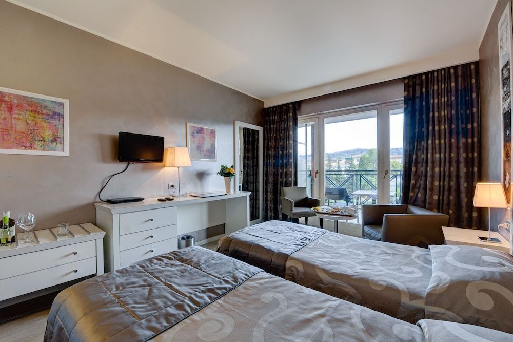 Parc Hotel Gritti Privilege Double or Twin Room 5