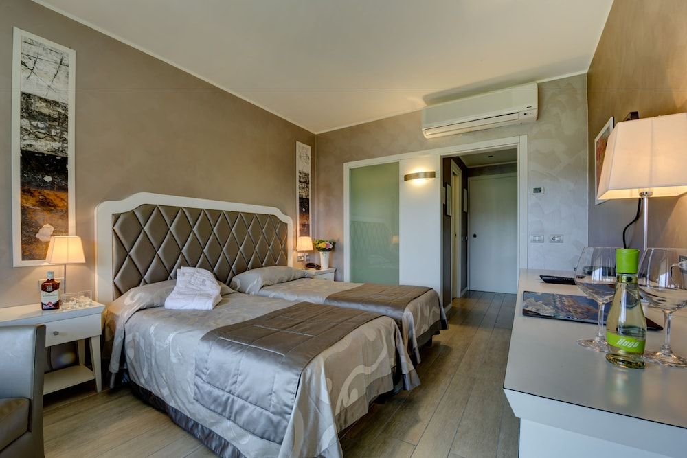 Parc Hotel Gritti Privilege Double or Twin Room 2