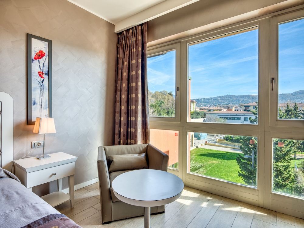 Parc Hotel Gritti Superior Double Room 8