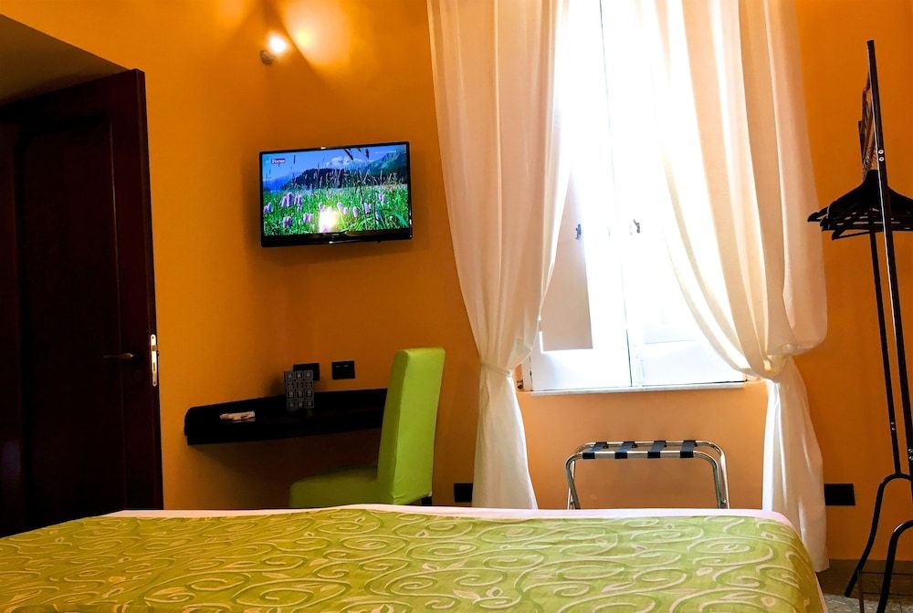 Residenza Viviani Comfort Quadruple Room, 2 Bedrooms, Connecting Rooms 15