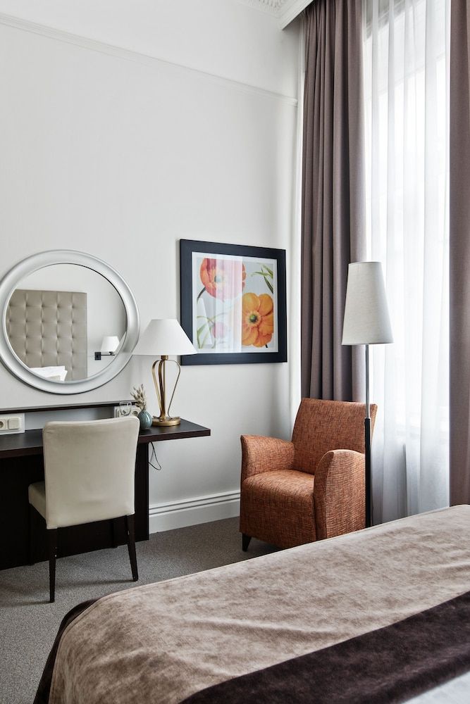 Elite Hotel Knaust Double Small Standard Room 5