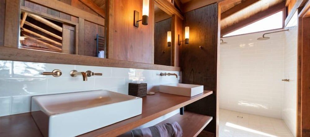 Spicers Hidden Vale Luxury Cabin 4