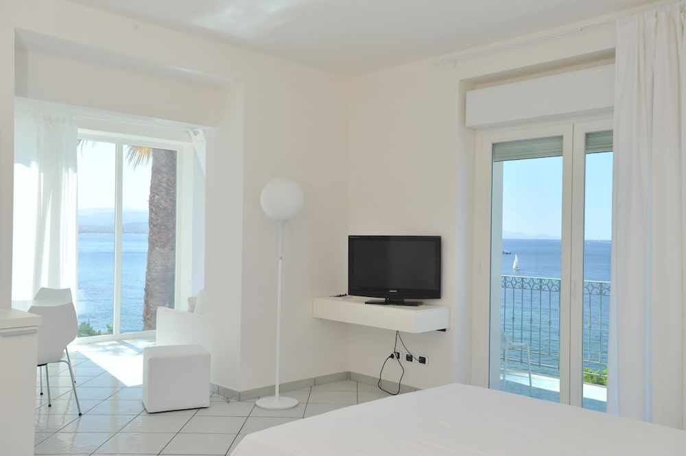 Villa Grachira Junior Suite (2 Adults) 3