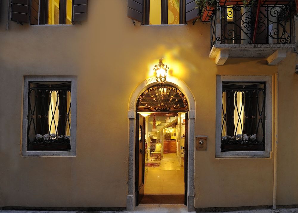 undefined Ca' Pagan 6