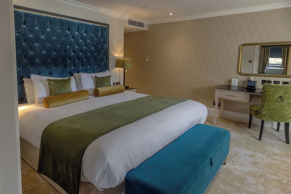 Superior Room, 1 King Bed, Non Smoking