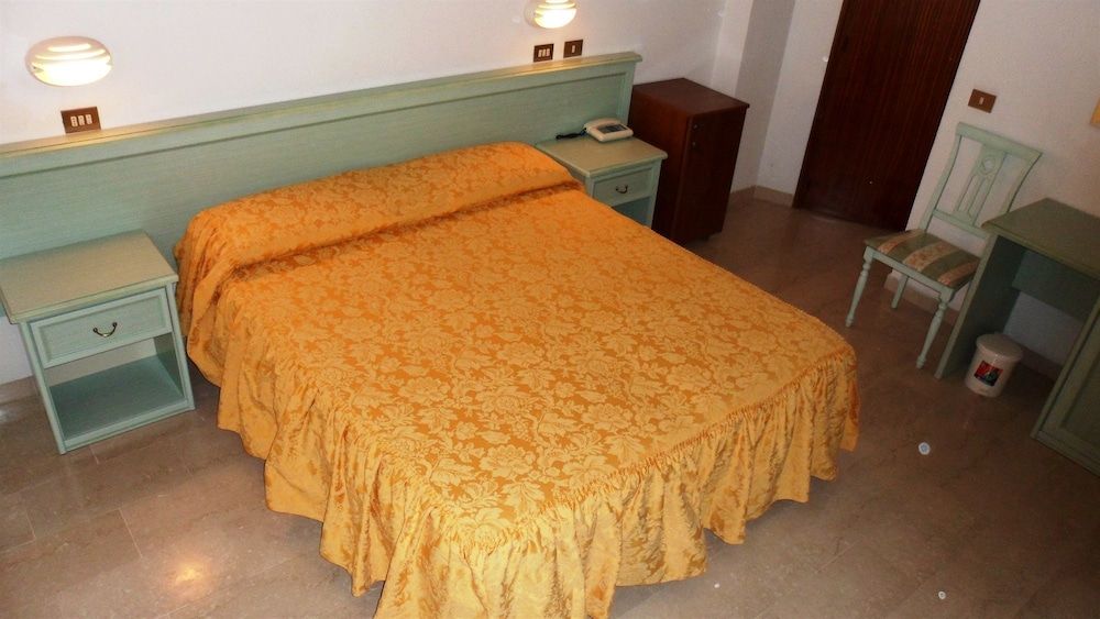 Double or Twin Room, Balcony