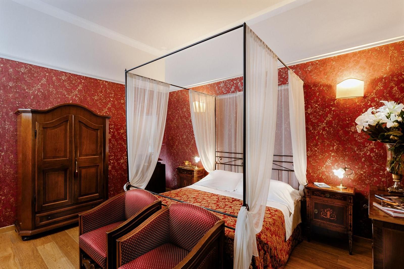 undefined Hotel Palazzo dal Borgo 4