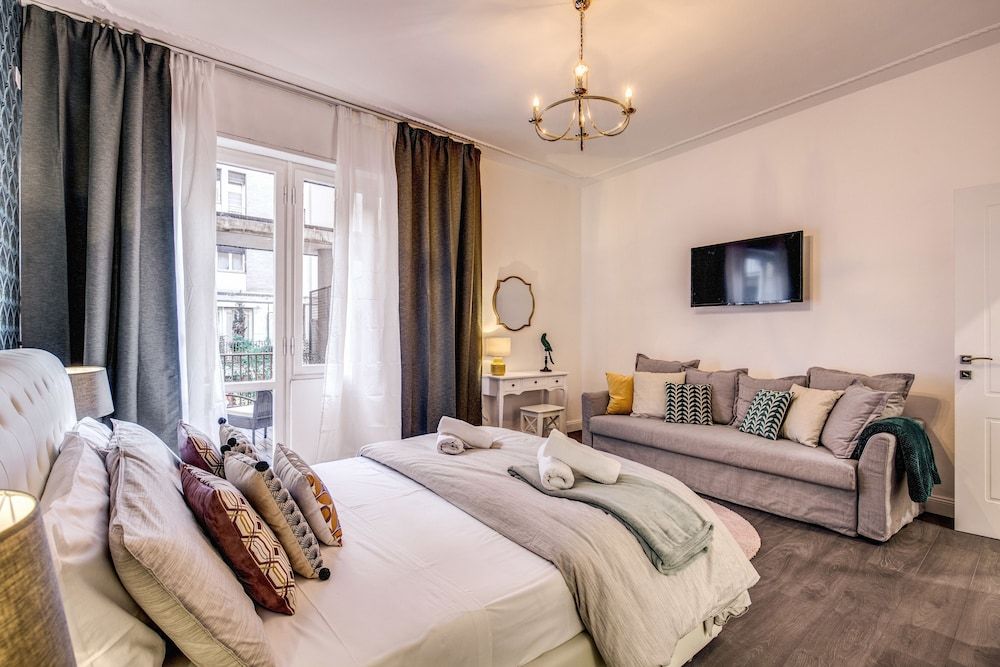 undefined AwesHome - Hanging Gardens 7