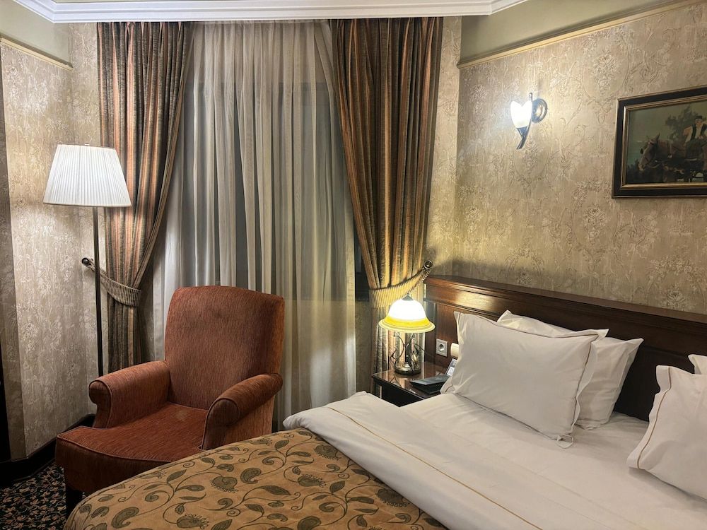 Germir Palas Hotel - Special Class Deluxe No View 1 French Bed Room 5