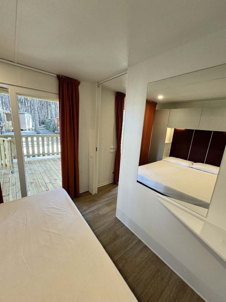 Deluxe Mobile Home, 2 Bedrooms