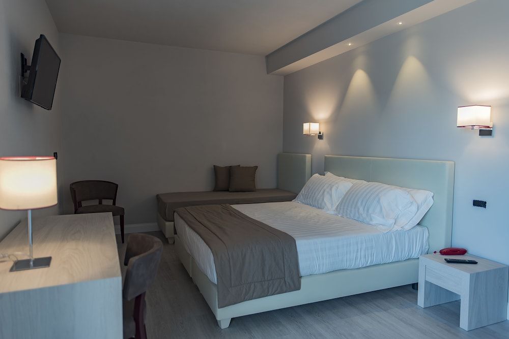 Hotel Villa Barsanti Superior Triple Room, Terrace 2