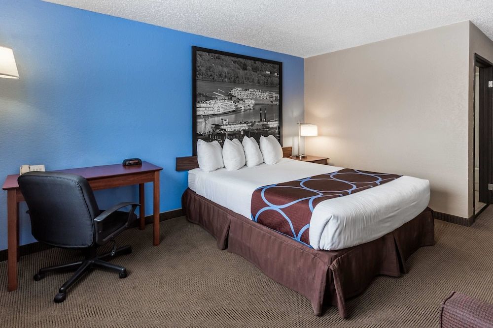 Room, 1 Queen Bed, Accessible, Non Smoking (Mobility)