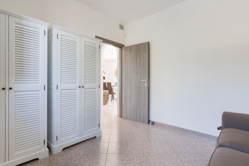 House, 2 Bedrooms