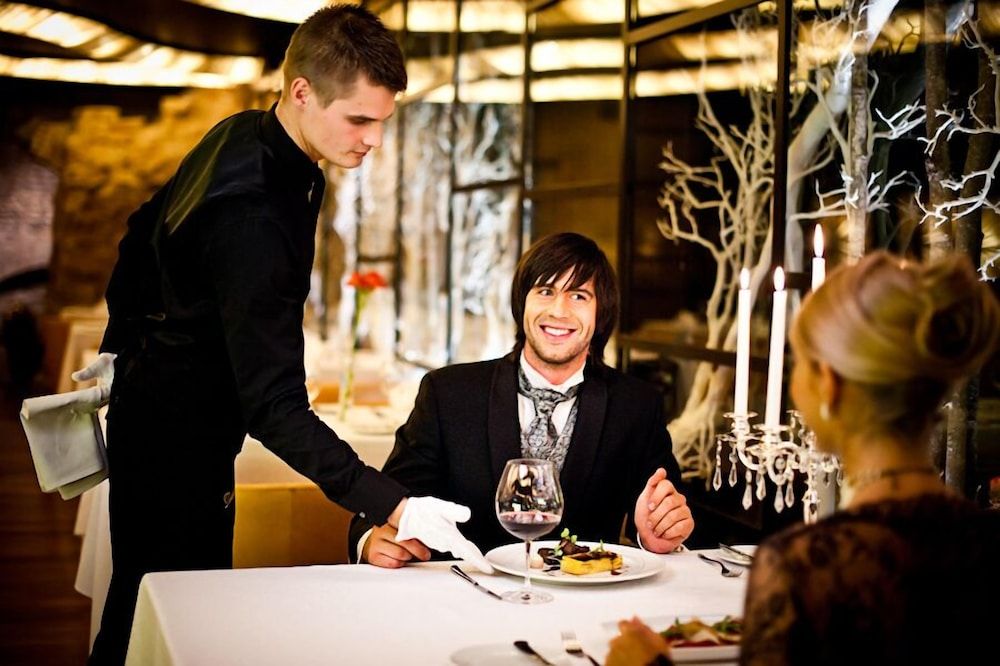 Couples Dining