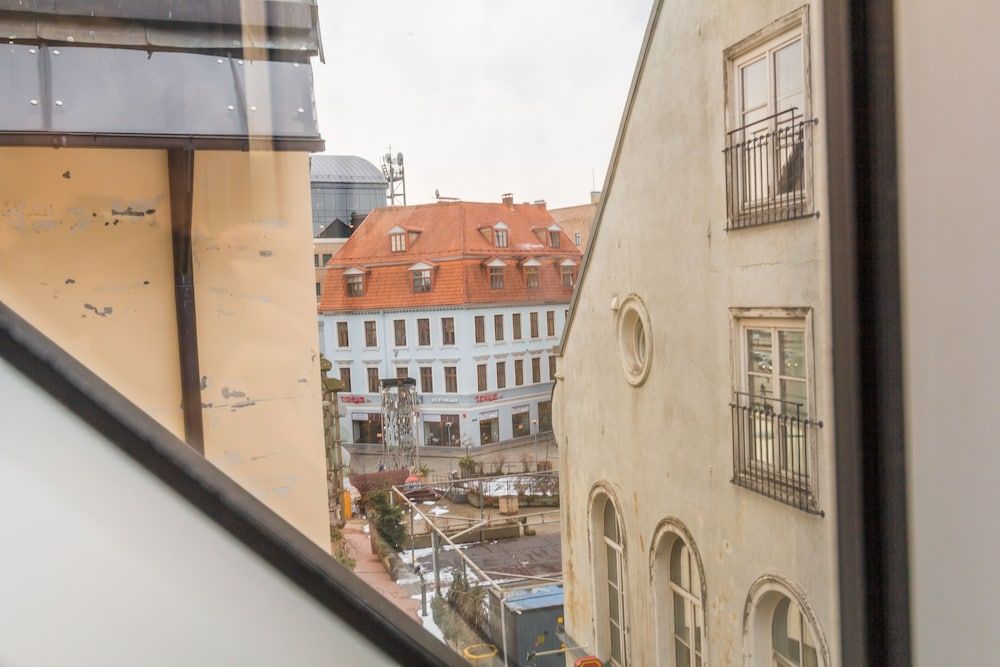 Royal Square Hotel & Suites Classic Double Room Single Use, 1 Double Bed 10