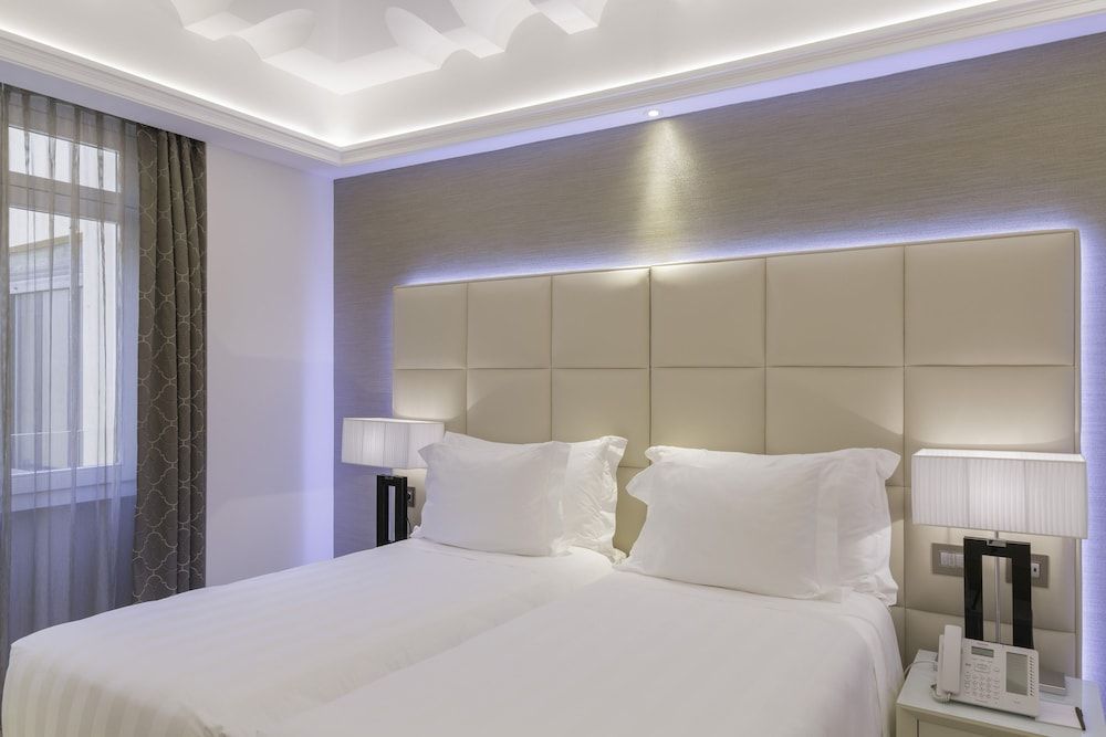 Aleph Rome Hotel Curio Collection by Hilton Deluxe Twin Room