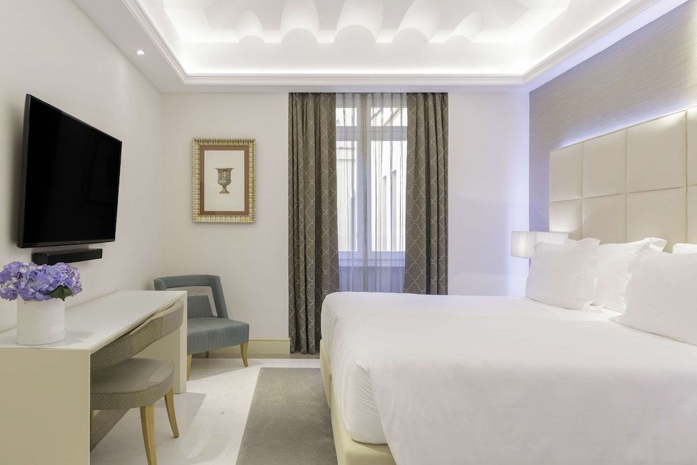 Aleph Rome Hotel Curio Collection by Hilton Deluxe Twin Room 2
