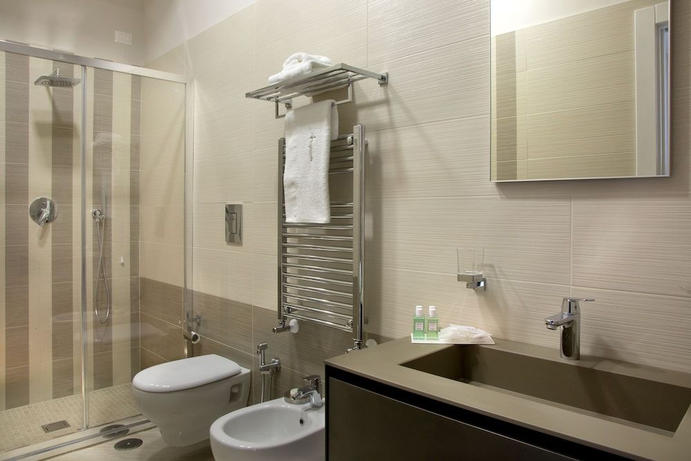 undefined Naplesuite 10