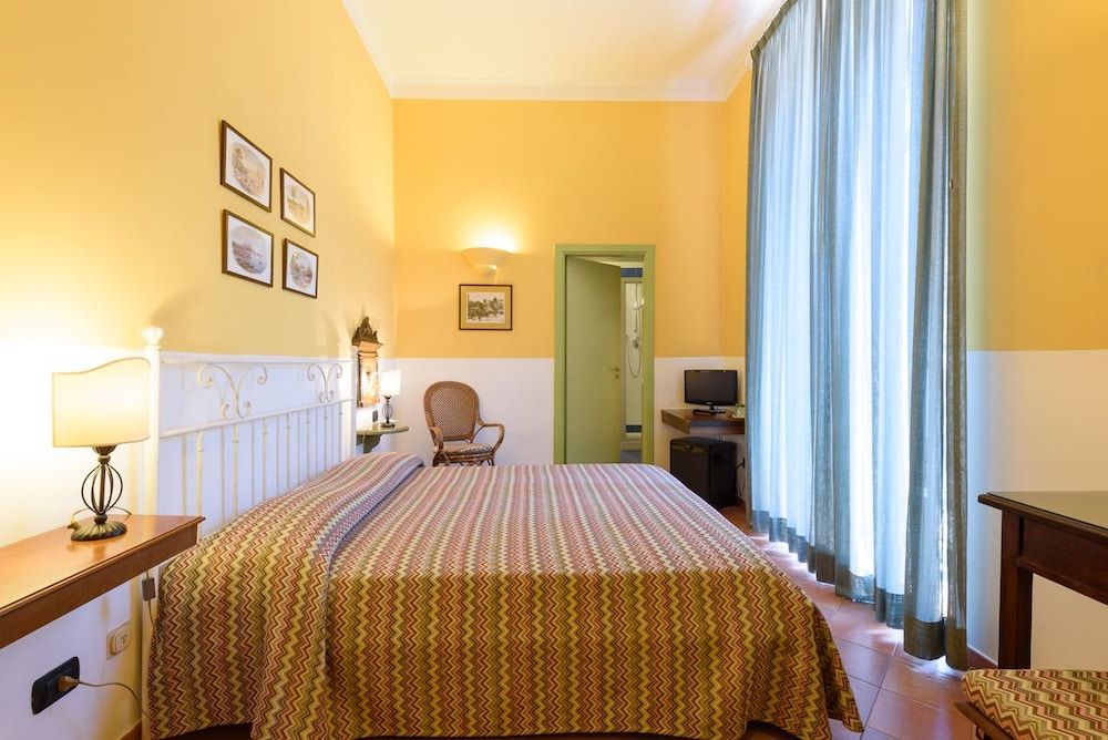 Mergellina Double Room 3