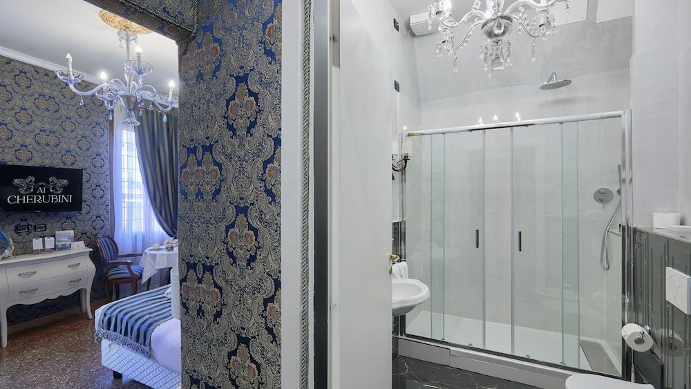 Ai Cherubini Standard Double Room 4