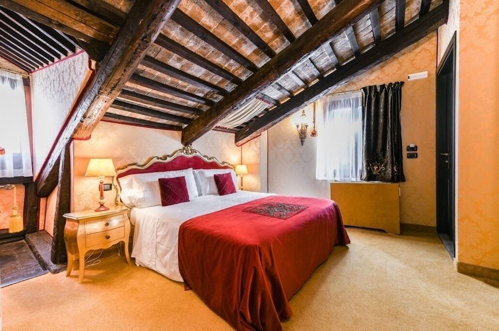 Ai Cherubini Standard Double Room