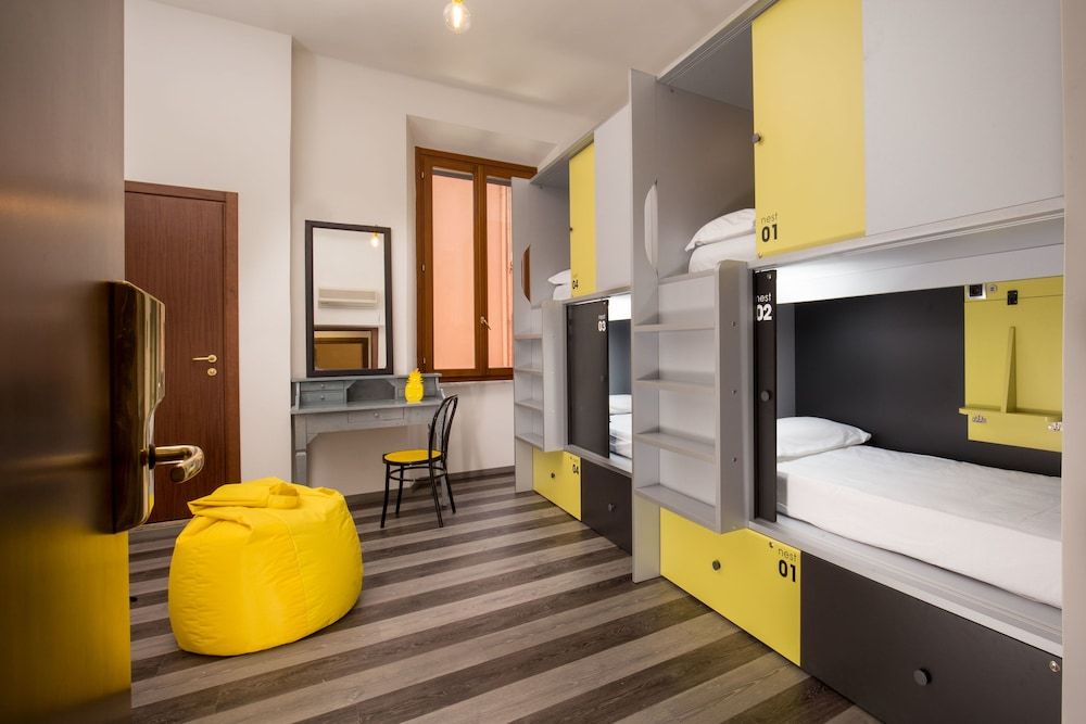 undefined Free Hostels Roma