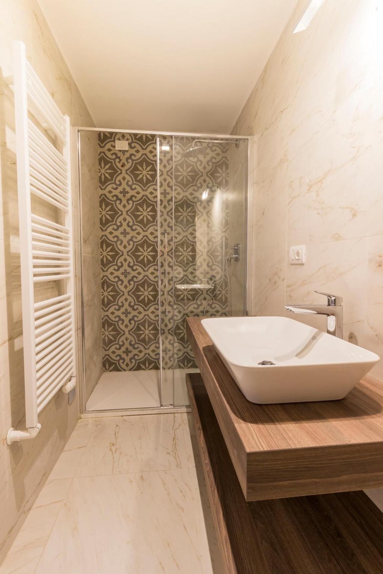 Deluxe Suite with Spa Access