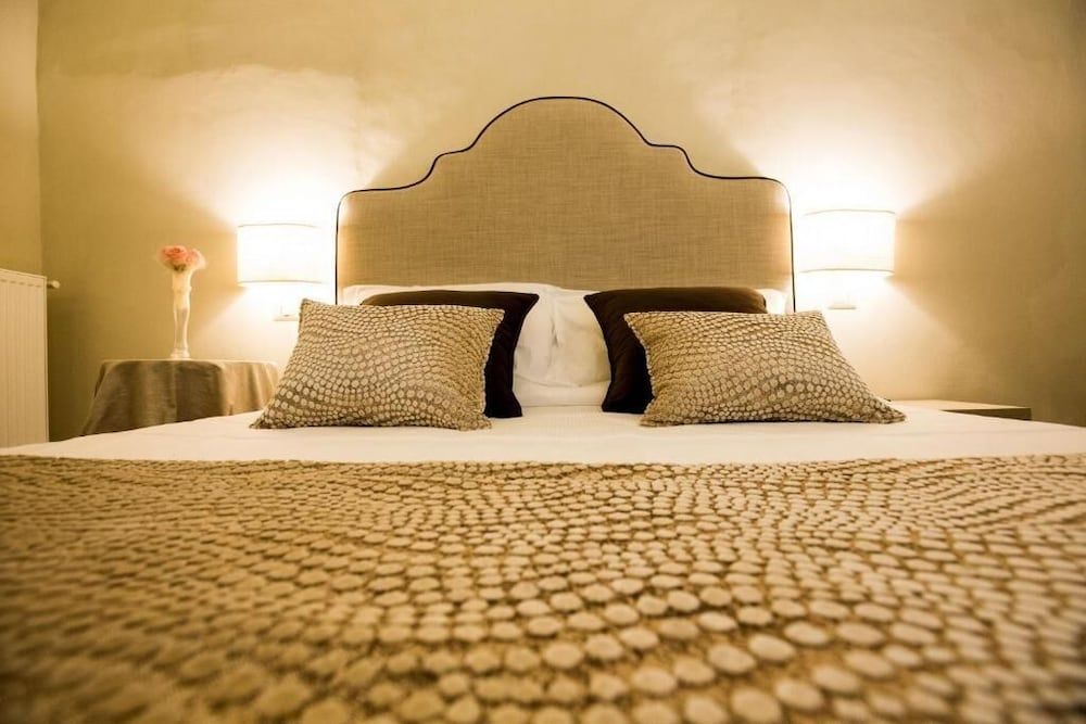 Palazzo Franceschini Classic Room 2