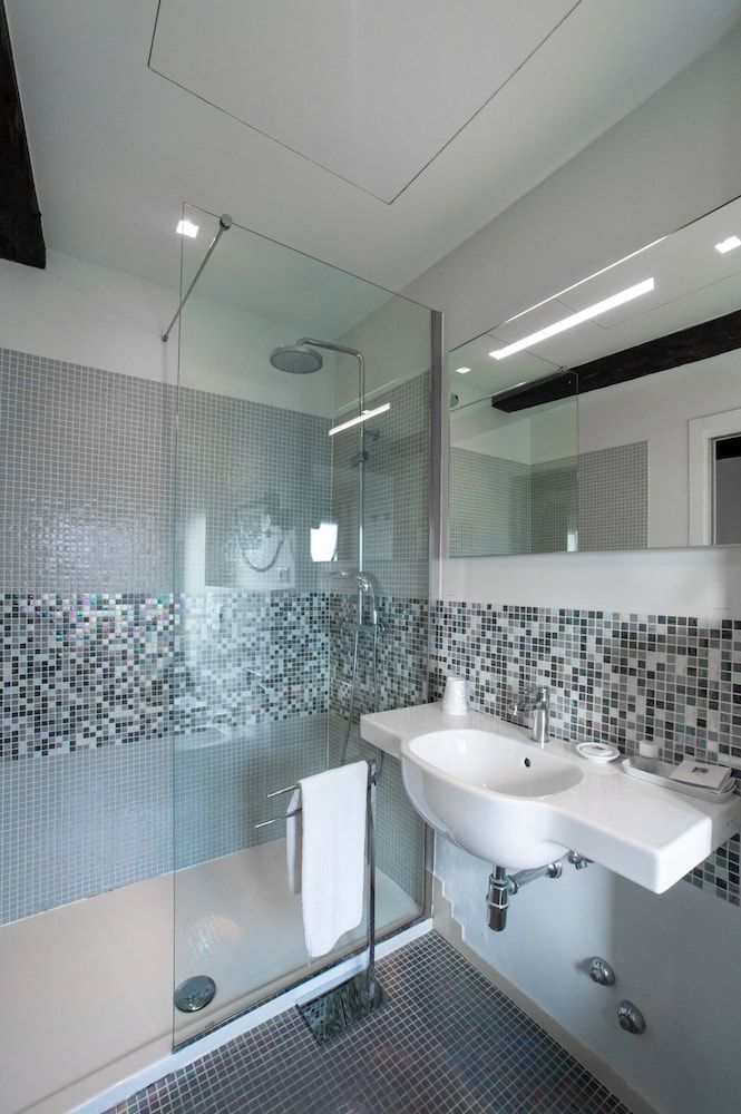 Hotel Annunziata Classic Double Room 4