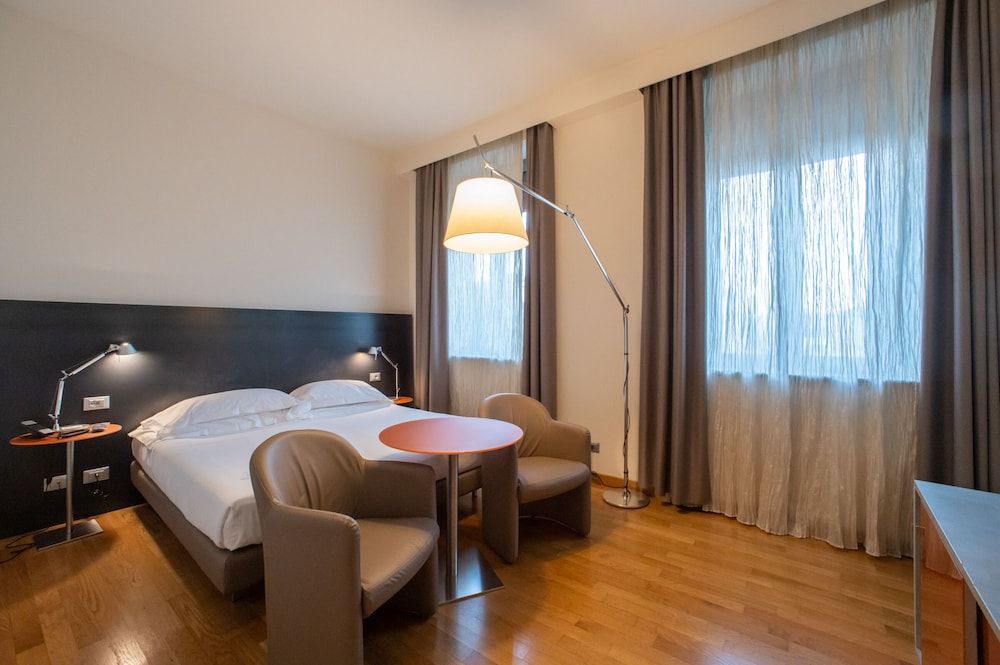 Hotel Annunziata Superior Double Room, City View