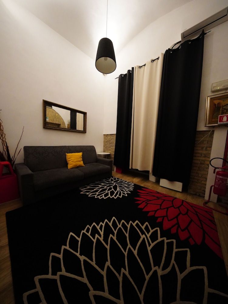 undefined Nerva Accommodation Cavour 5