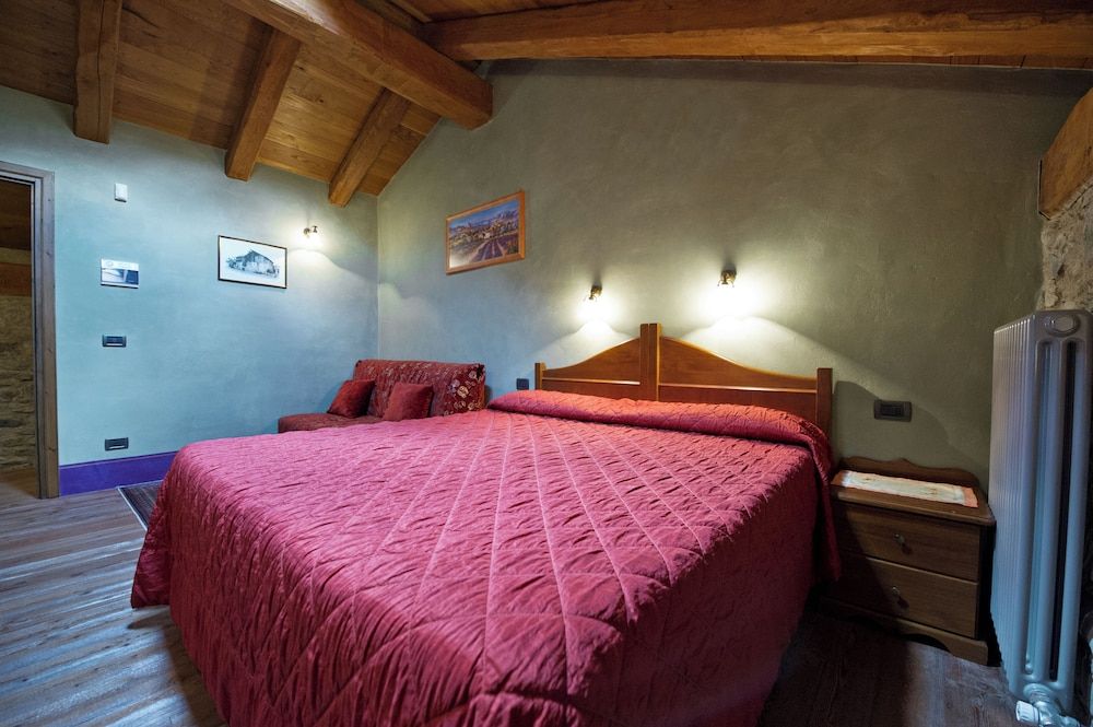 Standard Double or Twin Room, Garden View (extra bed)