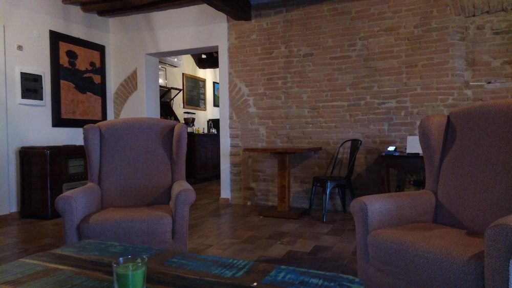 Antico Casale Caroli