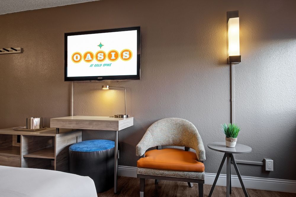 undefined Oasis at Gold Spike 8