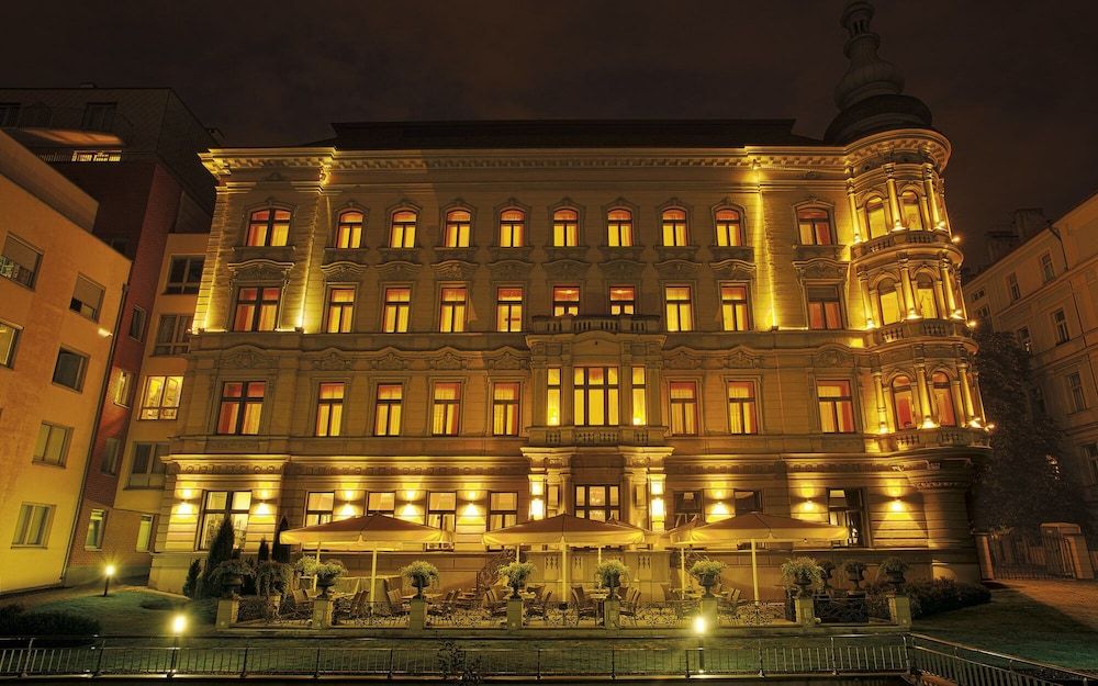 undefined Le Palais Art Hotel Prague 5